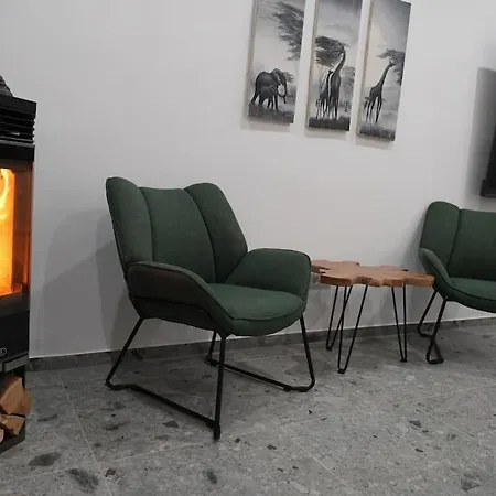 Mit Badewanne, Kamin Und Parkplatz Apartament