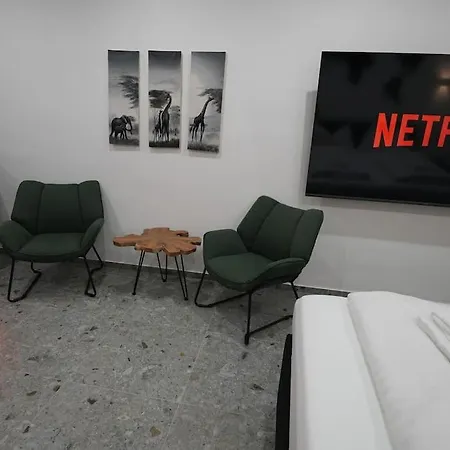 Mit Badewanne, Kamin Und Parkplatz Apartament Graz