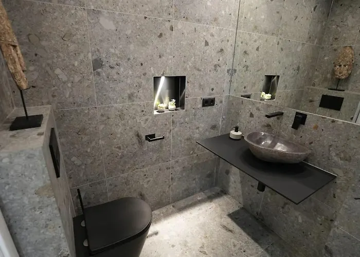 Mit Badewanne, Kamin Und Parkplatz Appartamento